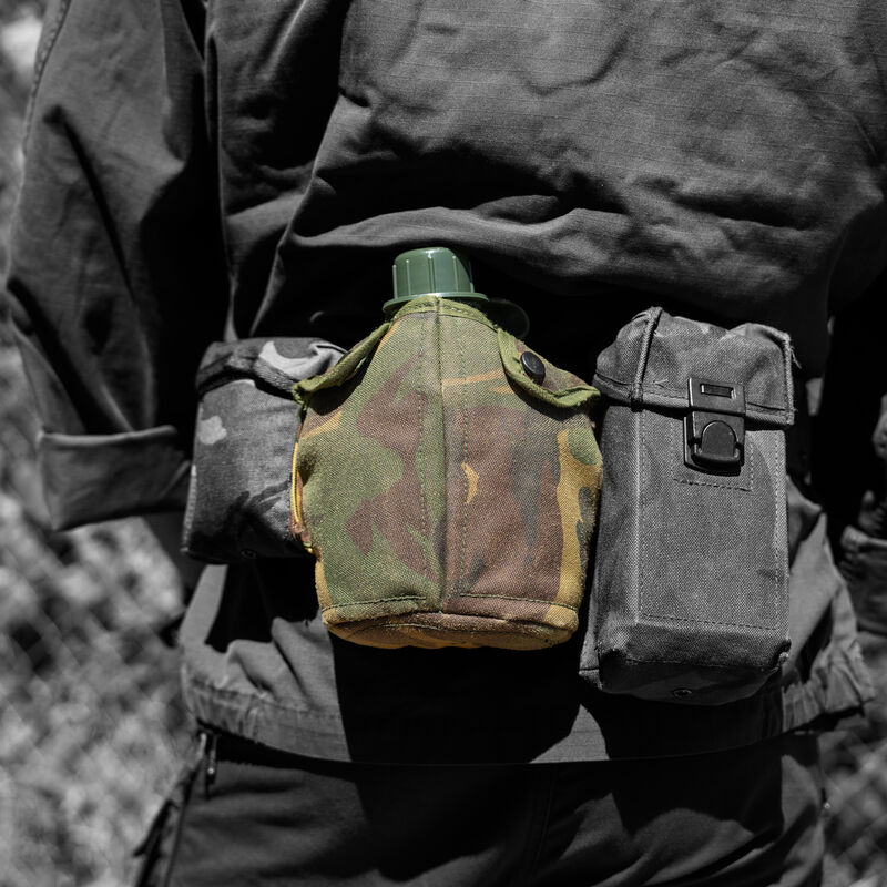 Dutch OD Canteen w/ Cup & Woodland Bag, , large image number 1
